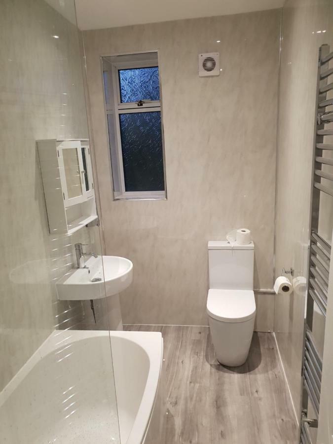 Sighthill 3 Bedrooms With Private Garden Edinburgh Ngoại thất bức ảnh